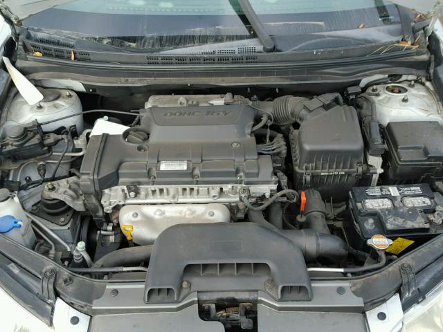 KMHDU46D38U350598 - 2008 HYUNDAI ELANTRA GL SILVER photo 7