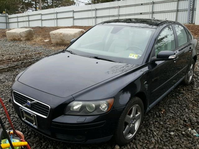 YV1MH682372260369 - 2007 VOLVO S40 T5 BLACK photo 2