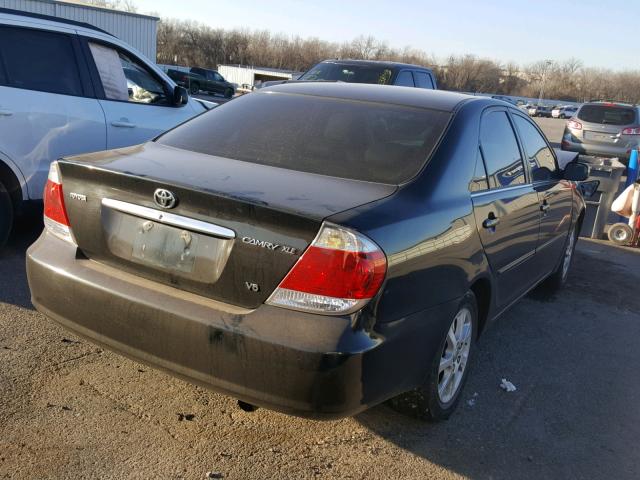 4T1BF32K95U091630 - 2005 TOYOTA CAMRY LE BLACK photo 4