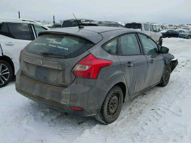 1FADP3K28DL109300 - 2013 FORD FOCUS SE GRAY photo 4