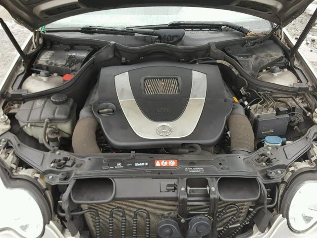 WDBRF92H36F788130 - 2006 MERCEDES-BENZ C GENERATI GRAY photo 7