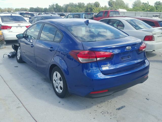 3KPFK4A7XHE158856 - 2017 KIA FORTE LX BLUE photo 3