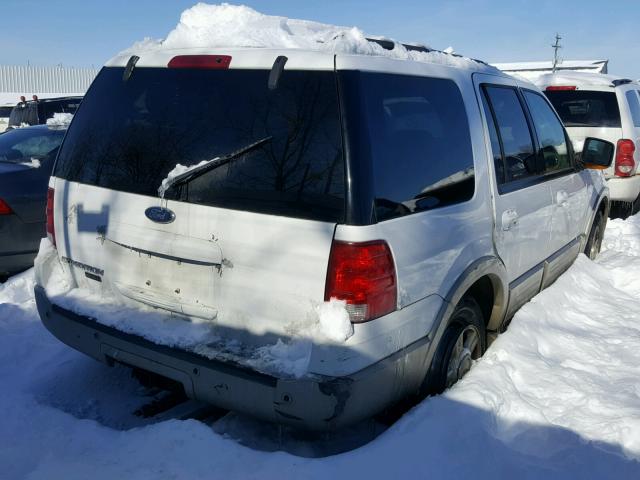 1FMFU18515LA08789 - 2005 FORD EXPEDITION WHITE photo 4