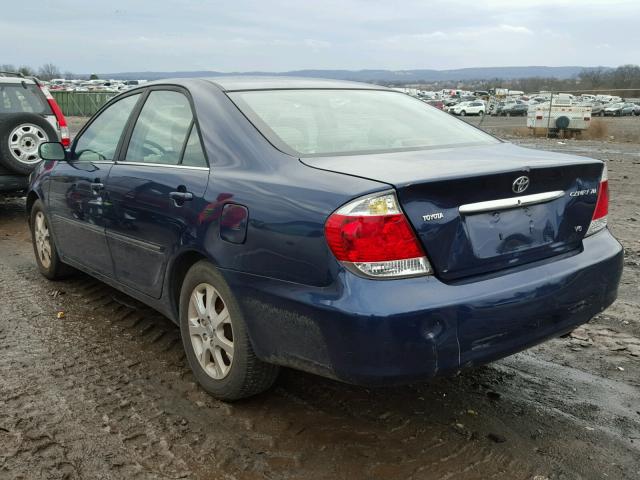 4T1BF30K36U120429 - 2006 TOYOTA CAMRY LE BLUE photo 3