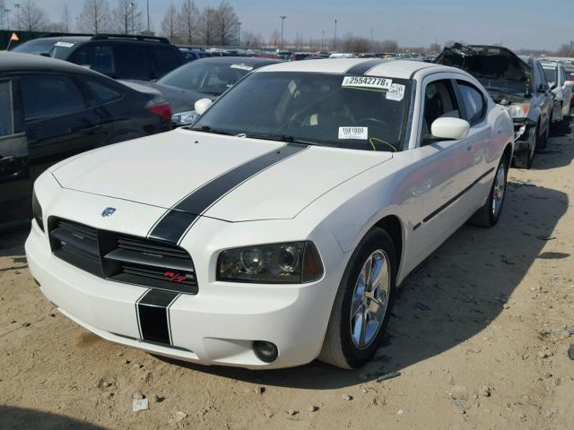 2B3KA53HX7H891250 - 2007 DODGE CHARGER R/ WHITE photo 2