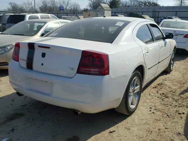 2B3KA53HX7H891250 - 2007 DODGE CHARGER R/ WHITE photo 4