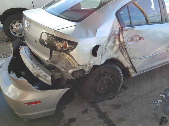 JM1BK12F071716086 - 2007 MAZDA 3 I SILVER photo 9