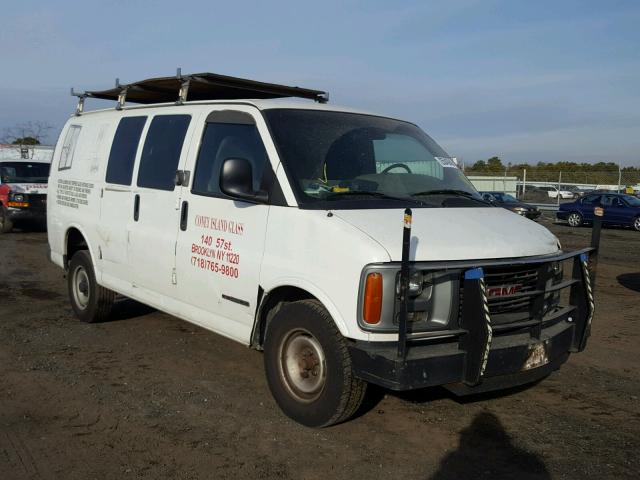 1GTFG25M721218169 - 2002 GMC SAVANA G25 WHITE photo 1