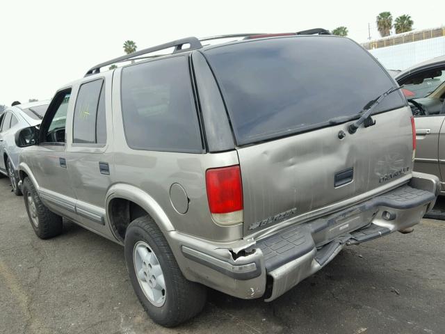 1GNDT13W6X2130143 - 1999 CHEVROLET BLAZER TAN photo 3