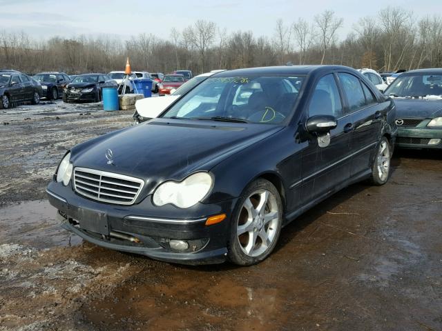 WDBRF52H57E023033 - 2007 MERCEDES-BENZ C 230 BLACK photo 2