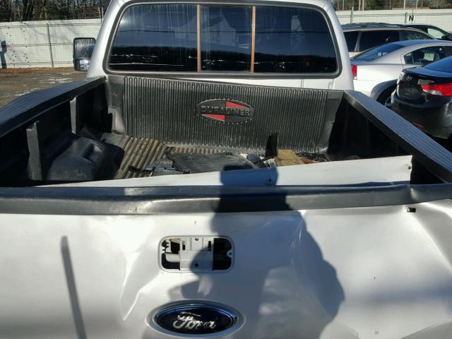 1FTWX31PX6EA18519 - 2006 FORD F350 SRW S SILVER photo 6