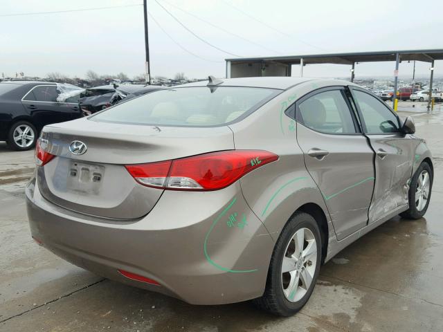 5NPDH4AE8DH436843 - 2013 HYUNDAI ELANTRA GL TAN photo 4