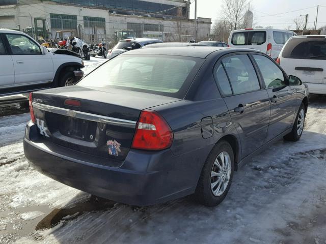 1G1ZS52F75F170790 - 2005 CHEVROLET MALIBU BLUE photo 4