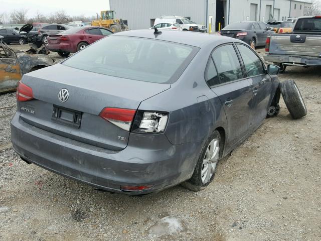 3VWD17AJ5FM319492 - 2015 VOLKSWAGEN JETTA SE GRAY photo 4