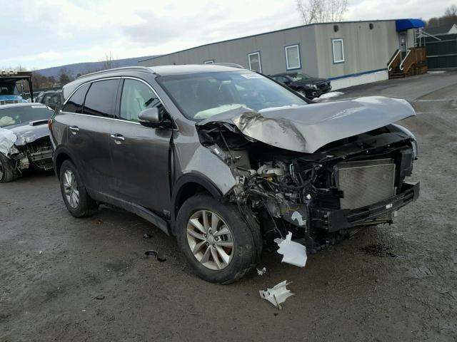 5XYPGDA3XGG060432 - 2016 KIA SORENTO LX GRAY photo 1