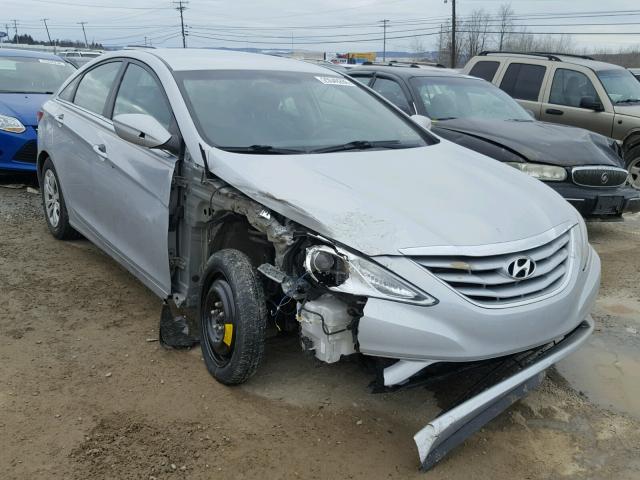 5NPEB4AC9CH363243 - 2012 HYUNDAI SONATA GLS SILVER photo 1