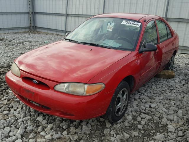 3FAFP13P6YR259016 - 2000 FORD ESCORT RED photo 2