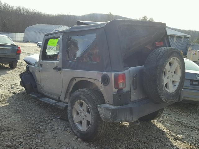 1C4AJWAG5EL252249 - 2014 JEEP WRANGLER S GRAY photo 3