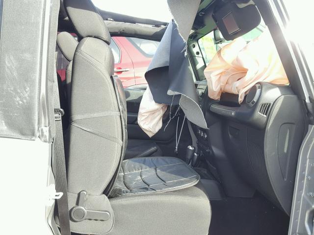 1C4AJWAG5EL252249 - 2014 JEEP WRANGLER S GRAY photo 5