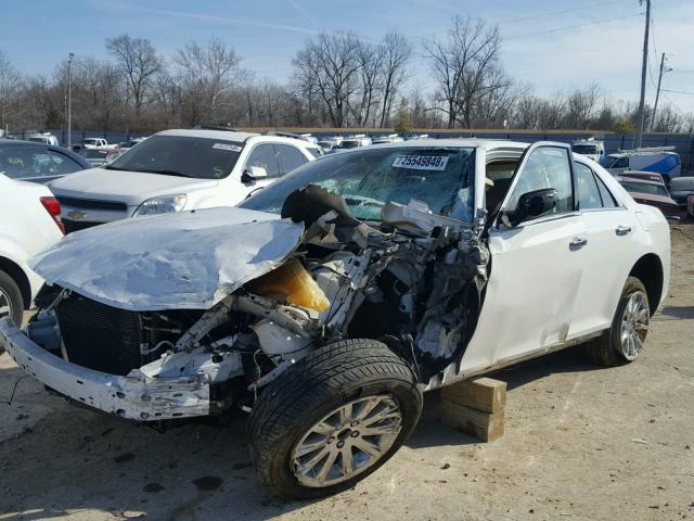 2C3CA5CG8BH538013 - 2011 CHRYSLER 300 LIMITE WHITE photo 9