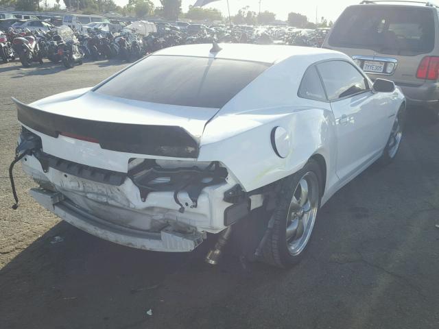 2G1FA1E31F9299053 - 2015 CHEVROLET CAMARO LS WHITE photo 4