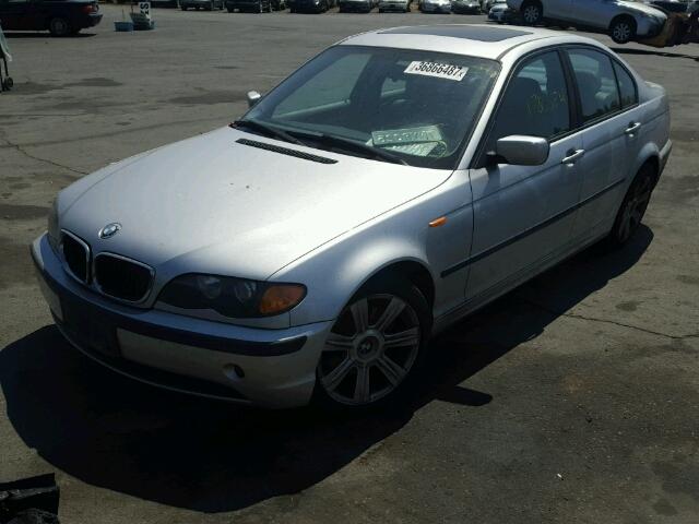 WBAET37492NG74211 - 2002 BMW 325 I SILVER photo 2