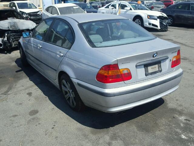 WBAET37492NG74211 - 2002 BMW 325 I SILVER photo 3