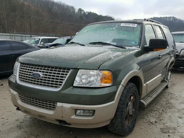 1FMFU18515LB02672 - 2005 FORD EXPEDITION GREEN photo 2