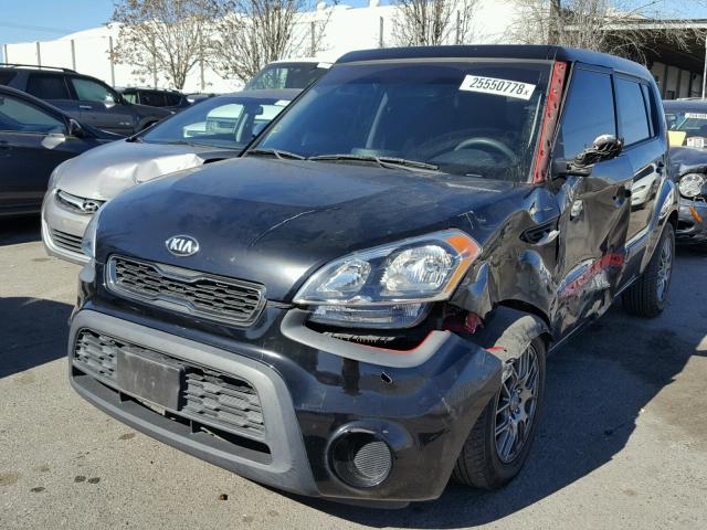 KNDJT2A55D7528020 - 2013 KIA SOUL BLACK photo 2