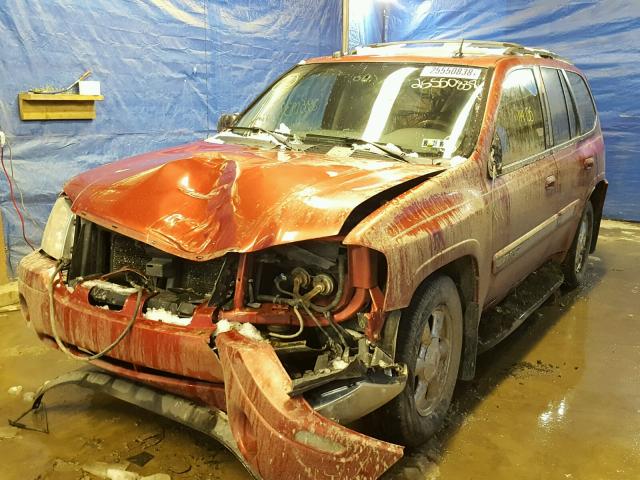 1GKDT13SX52167929 - 2005 GMC ENVOY RED photo 2