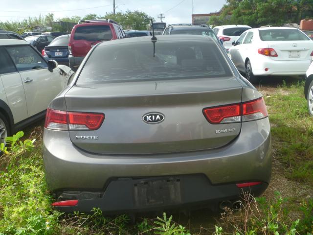 KNAFU6A21B5395360 - 2011 KIA FORTE EX GRAY photo 9