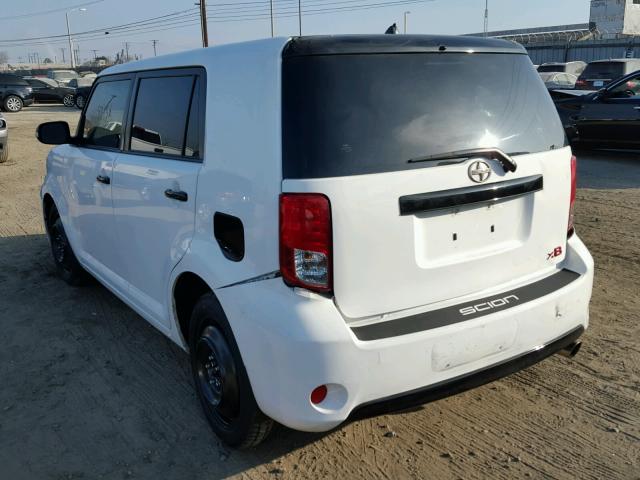 JTLZE4FE6EJ058302 - 2014 TOYOTA SCION XB WHITE photo 3