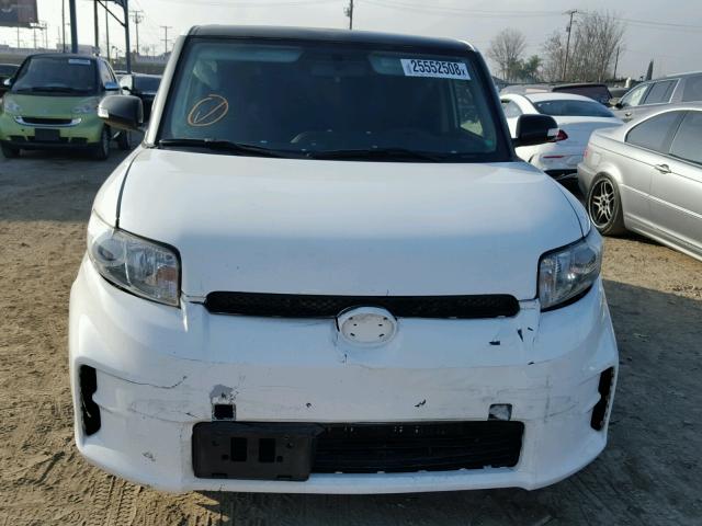 JTLZE4FE6EJ058302 - 2014 TOYOTA SCION XB WHITE photo 9