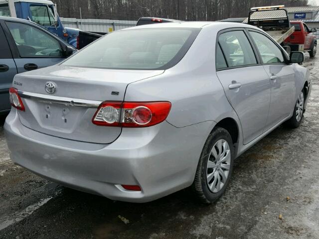 2T1BU4EEXCC887903 - 2012 TOYOTA COROLLA BA SILVER photo 4