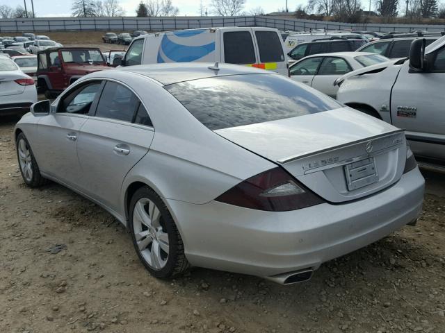 WDDDJ72X69A142013 - 2009 MERCEDES-BENZ CLS 550 SILVER photo 3