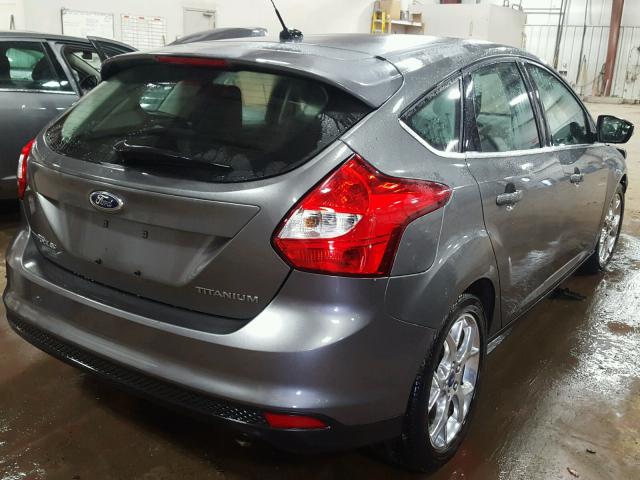 1FAHP3N2XCL347130 - 2012 FORD FOCUS TITA GRAY photo 4