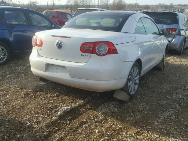 WVWBA7AH2BV001224 - 2011 VOLKSWAGEN EOS KOMFOR თეთრი ფოტო 4