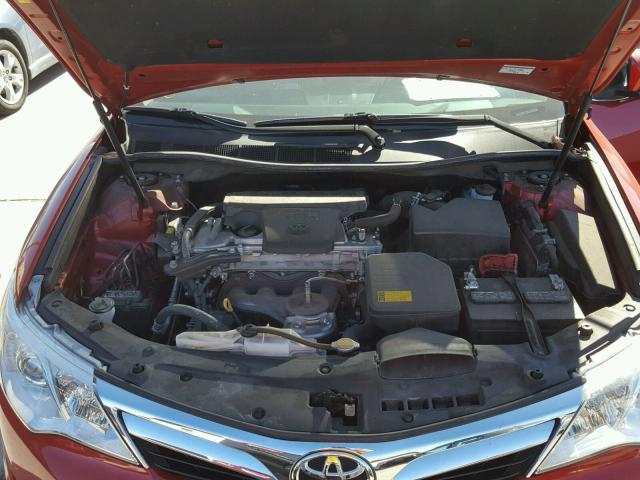 4T4BF1FK4DR304177 - 2013 TOYOTA CAMRY L RED photo 7