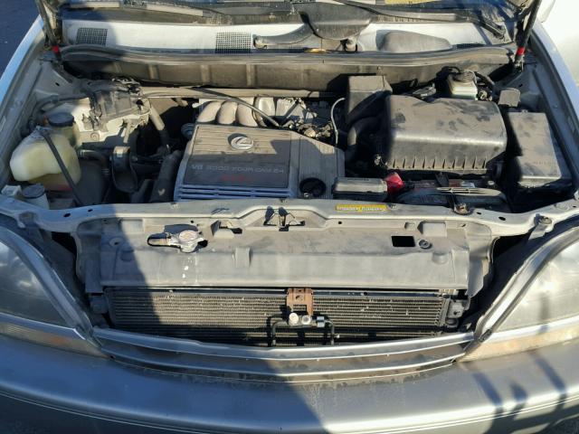 JT6HF10U8X0067361 - 1999 LEXUS RX 300 SILVER photo 7