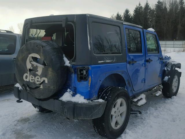 1C4BJWDG7GL125957 - 2016 JEEP WRANGLER U BLUE photo 4