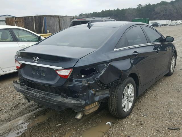 5NPEB4ACXEH928764 - 2014 HYUNDAI SONATA GLS BLUE photo 4