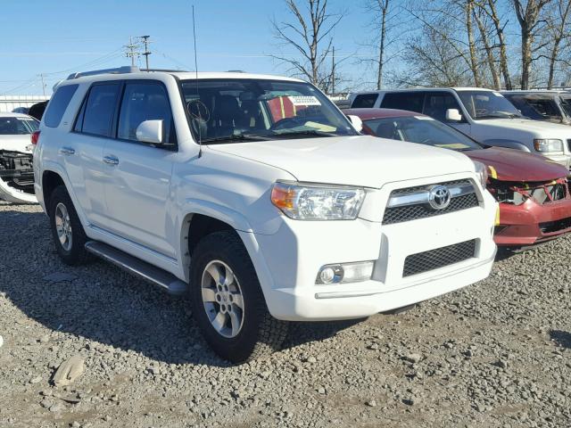 JTEBU5JR9A5017726 - 2010 TOYOTA 4RUNNER SR WHITE photo 1