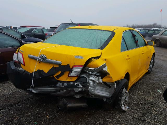 4T1BB3EK2BU137964 - 2011 TOYOTA CAMRY HYBR YELLOW photo 4