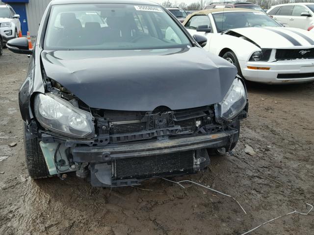 WVWNM7AJ9BW199804 - 2011 VOLKSWAGEN GOLF 黑色 照片 9