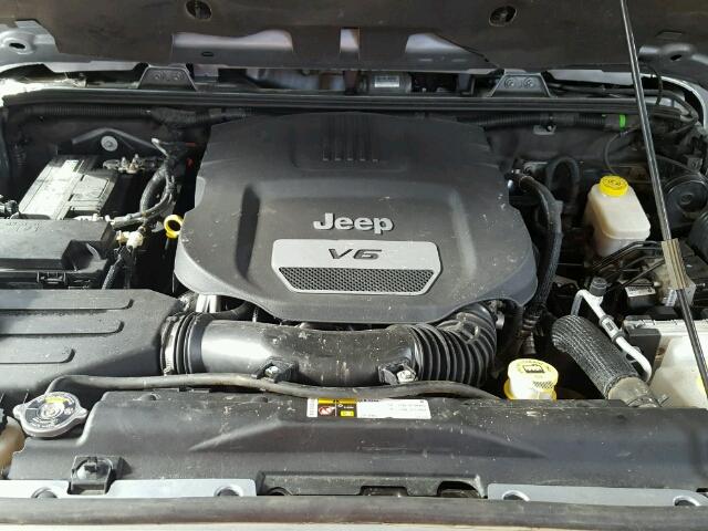 1C4AJWBG7EL127221 - 2014 JEEP WRANGLER S SILVER photo 7