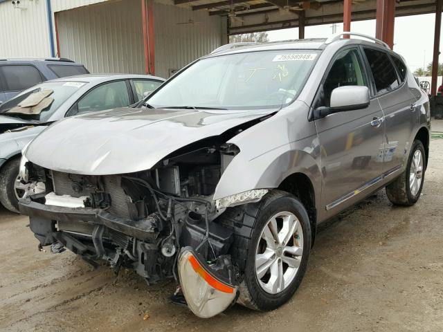 JN8AS5MT0DW510467 - 2013 NISSAN ROGUE S GRAY photo 2