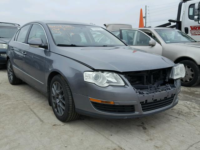 WVWAK73C28P002770 - 2008 VOLKSWAGEN PASSAT KOM GRAY photo 1