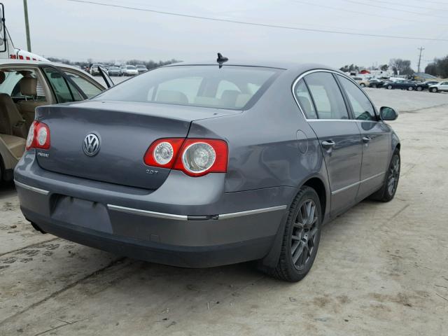 WVWAK73C28P002770 - 2008 VOLKSWAGEN PASSAT KOM GRAY photo 4