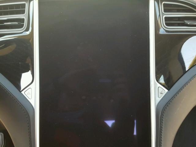 5YJSA1E20HF178882 - 2017 TESLA MODEL S SILVER photo 8