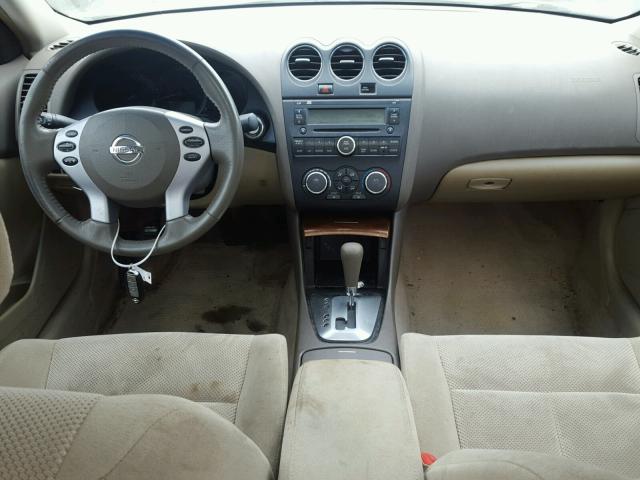 1N4AL21E28N458807 - 2008 NISSAN ALTIMA 2.5 WHITE photo 9